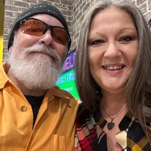 Meet your Posher, Becky